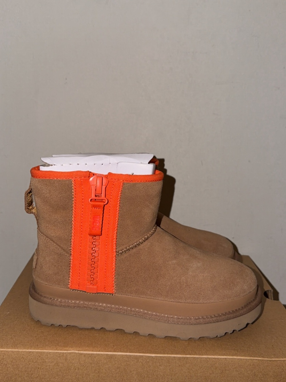UGG Woman Tan Suede Boots with Orange Side Zip